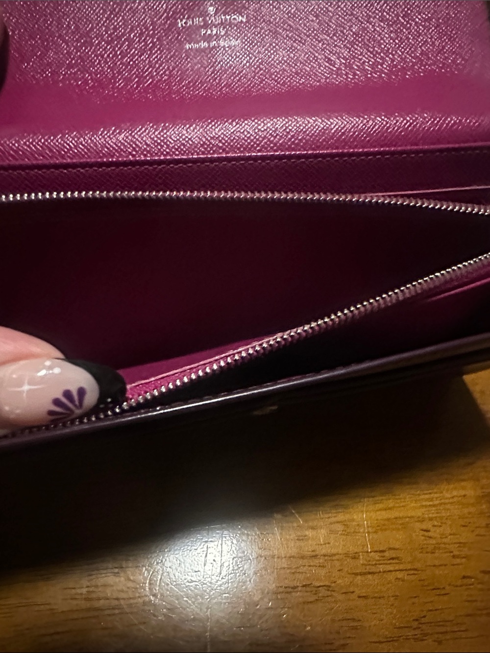 Louis Vuitton Epi Leather Long Wallet in Deep Purple - Picture 4 of 7